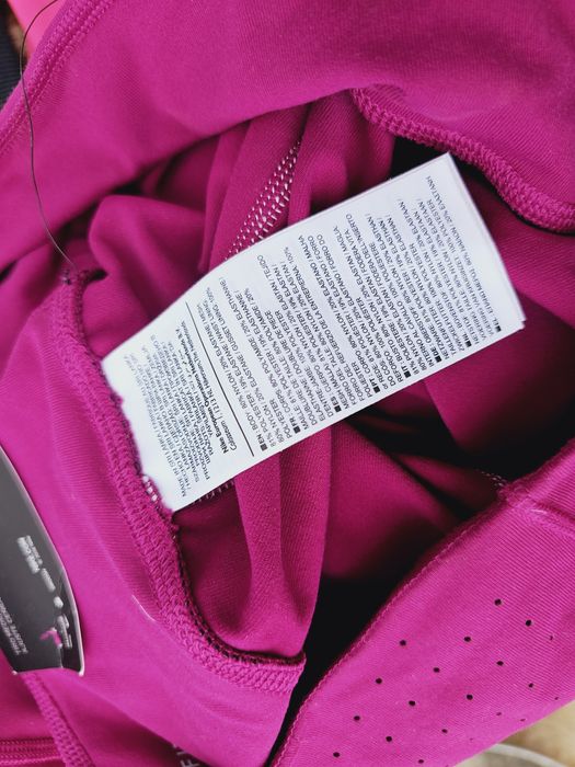 Nike оригинален дамски клин Л размер