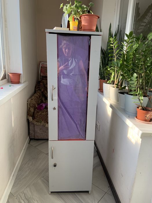 Шкафчик с ключами продам