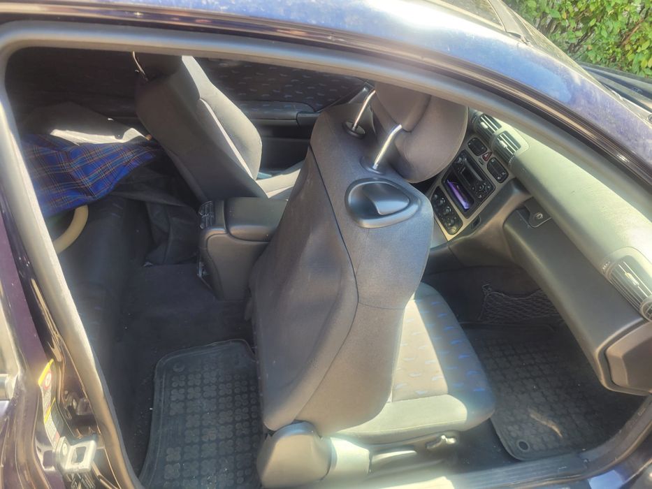 MERCEDES-BENZ E-Class 0 — imagine 4