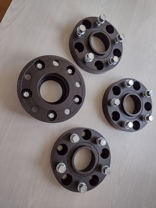 Flanșe Distantiere 30 mm Audi Q7 prindere 5 x 130