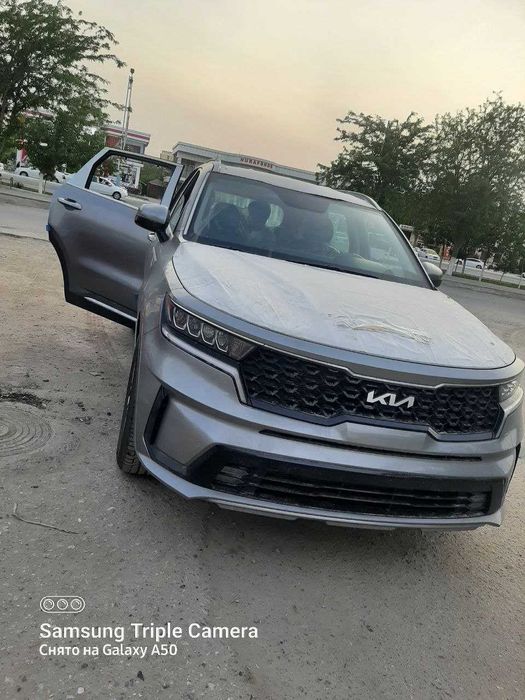Avto Kia Sorento