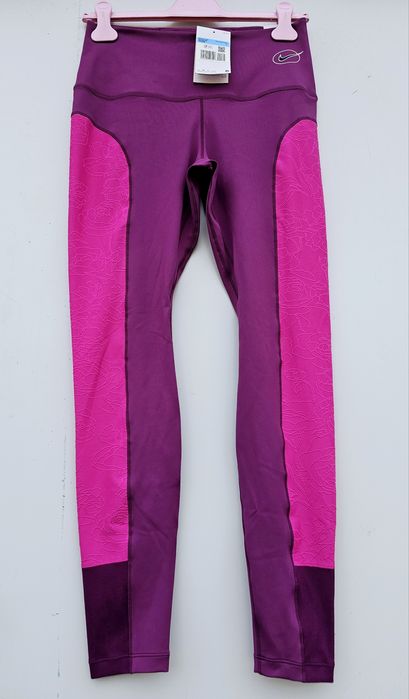 Nike оригинален жестол дамски клин М размер