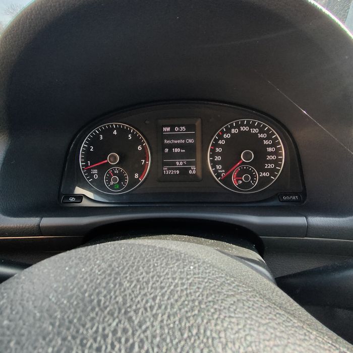 Vw Touran benzina 2013 euro 5 perfecta stare ieftin GARANȚIE