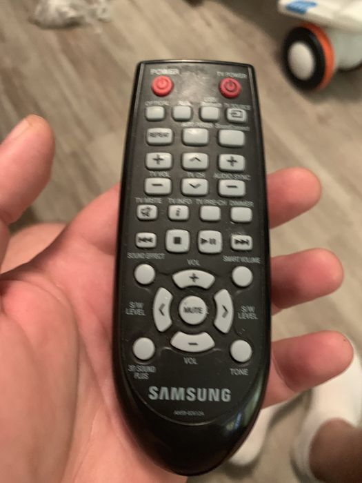 Vand telecomanda samsung sound bar