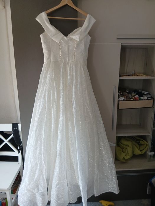 Rochie de mireasa stil printesa