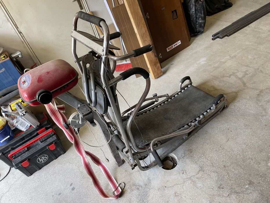 Фитнес уред, пътека, колело, гребане