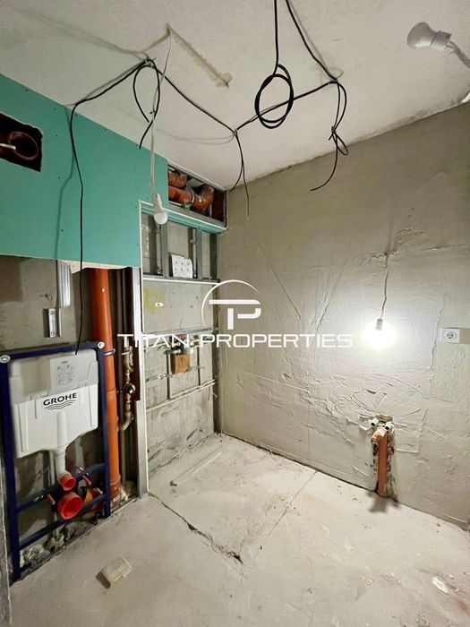 Продава се Тристаен апартамент в Пловдив, Кършияка - 130 кв.м за 824 €/кв.м - Снимка #7