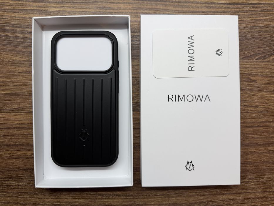 Rimowa iPhone 17 Pro Max Metalic Case Husa Black Negru