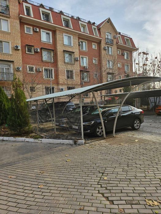 Продается 6ти ком квартира, ЖК Габус, ор-р: музей паровозов, 202м²