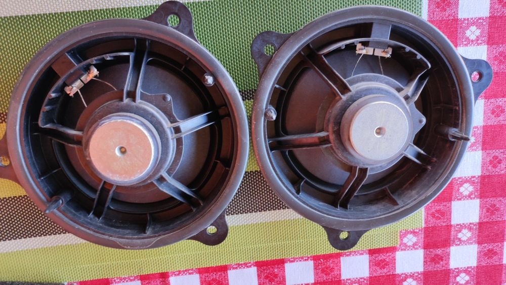 Difuzoare auto Nssan