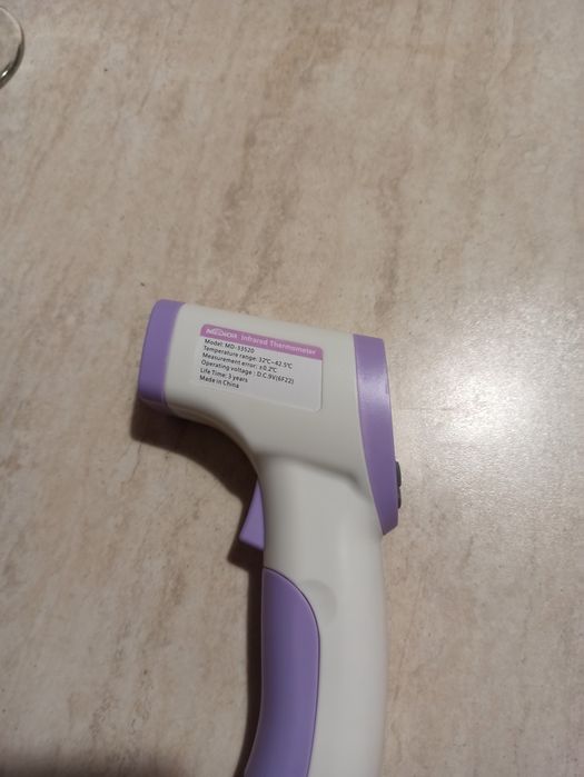 Termometru cu inflarosu MEDIOR
