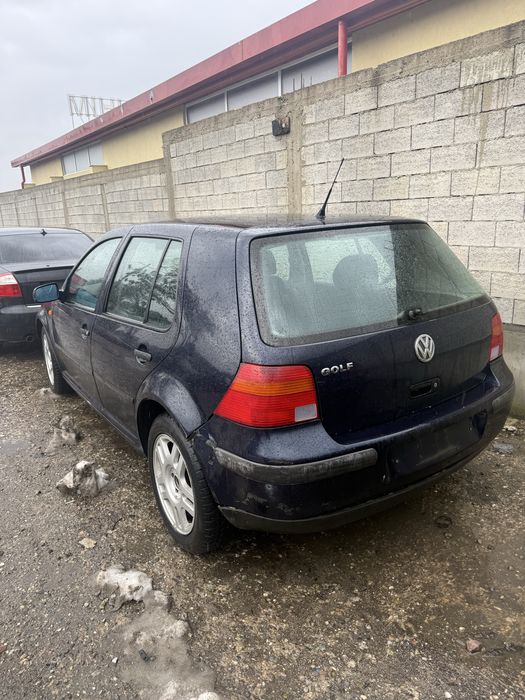Фолксваген Голф 4 1.4i 75кс НА ЧАСТИ
