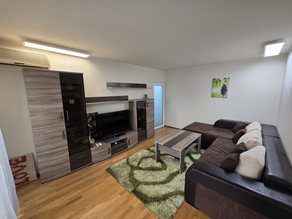 Дава се под наем Тристаен апартамент в София, Дружба 1 - 70 кв.м за 620 € - Снимка #1