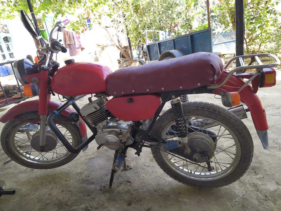 Motosikl  minsk sotiladi tezda arzon