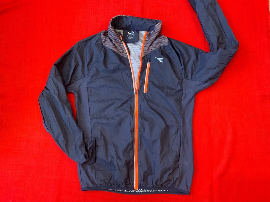 Diadora-оригинално  яке ветровка 52л