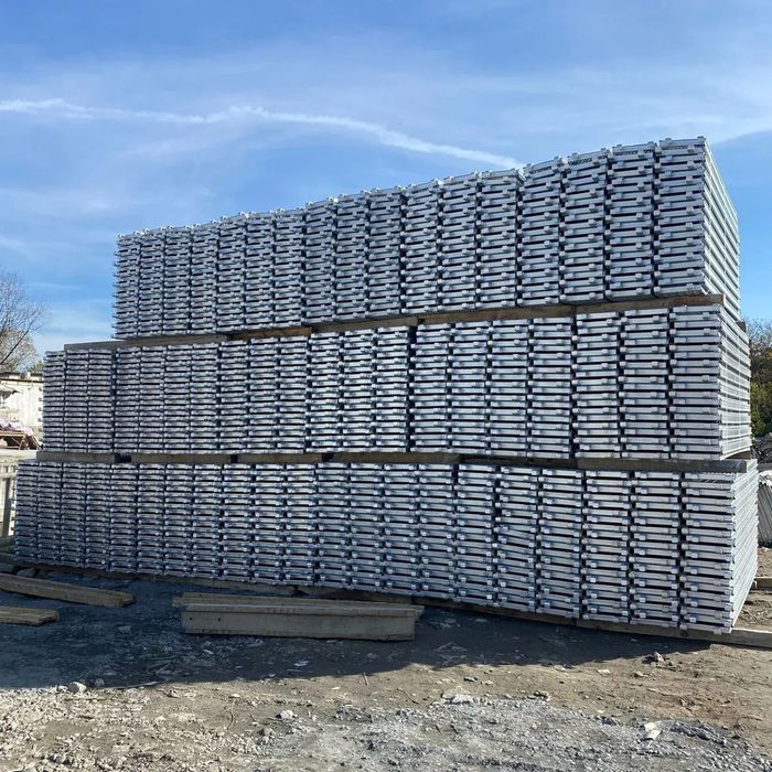 Поцинковано скеле 16 €/м2