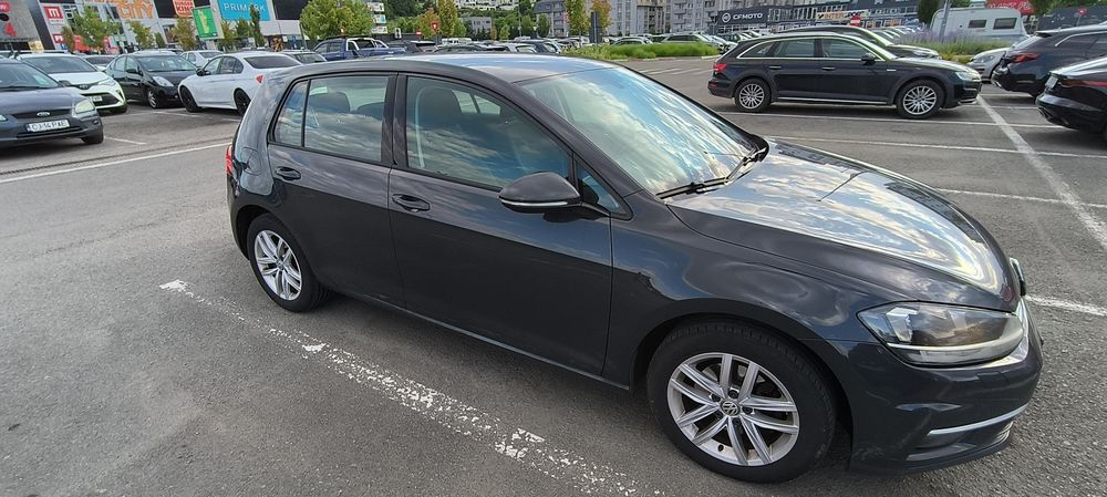 VOLKSWAGEN Golf 2018 — imagine 3