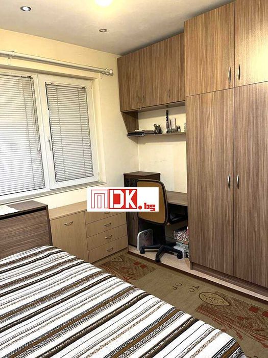 Продава се Двустаен апартамент в Пловдив, Изгрев - 51 кв.м за 1275 €/кв.м - Снимка #3