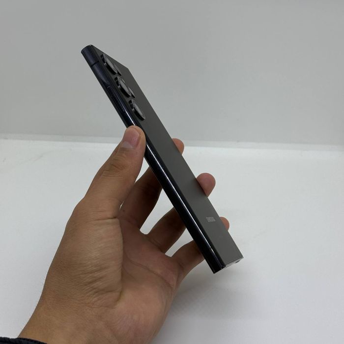 Samsung S23 Ultra dastavka bor