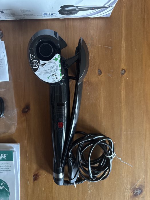 Ondulator automat Babyliss Curl Secret