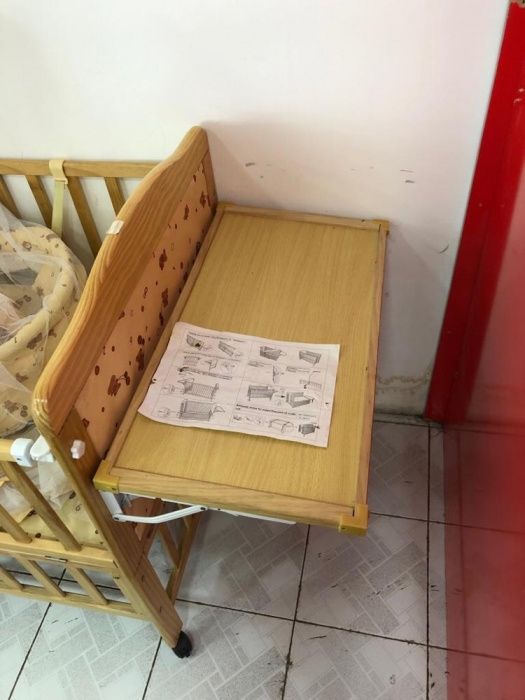 Детская кроватка