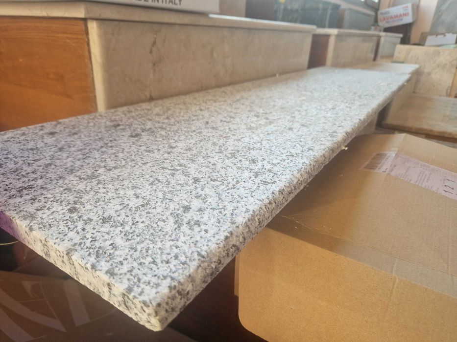 Термолющен Гранит Стъпала 130/33 с чело.Промоция 48 лв.Комплекта с Ддс