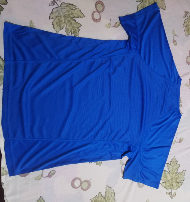 Тениски мъжки L размер