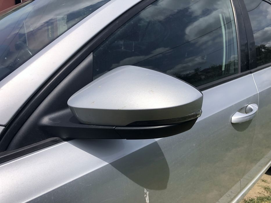 Oglinda laterala retrovizoare Skoda Octavia 3 facelift LA7W rabatare electrica la buton stanga dreapta 2.0 tdi DFC CRL CRLB DFCA SGH PFM CKF
