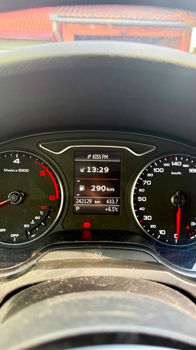 AUDI A3 0 — imagine 5