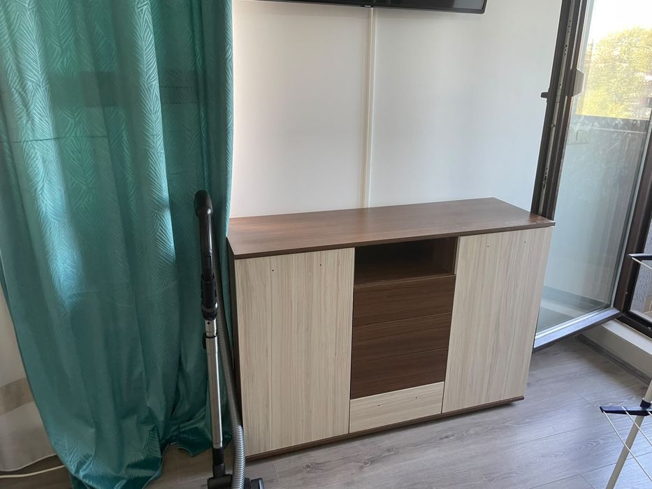 Vand mobila , pat , dressing , mobila sufragerie , birou
