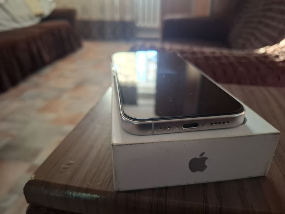 Iphone 15 pro 128G