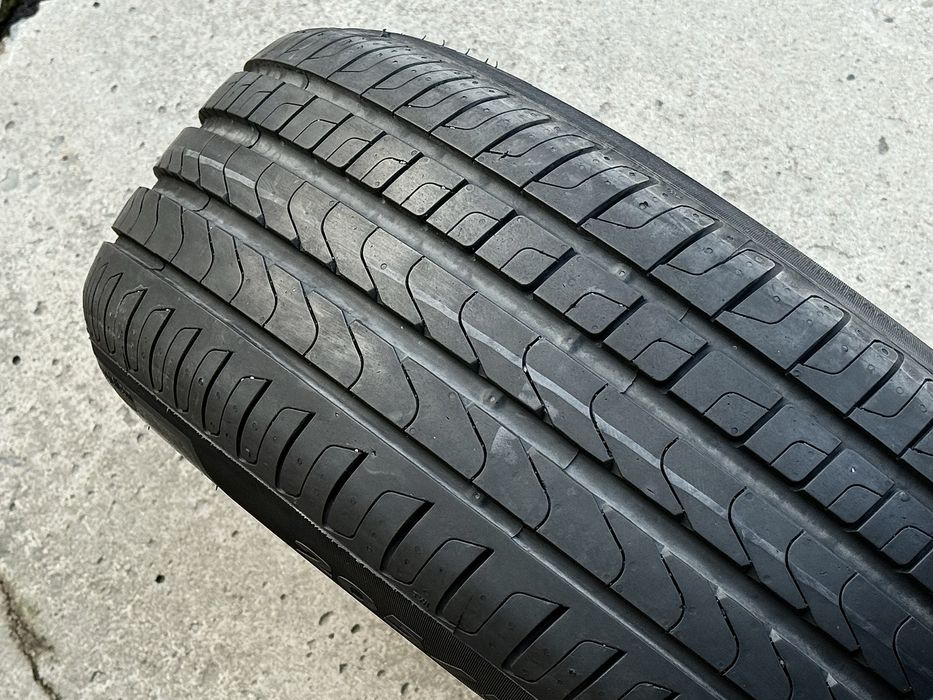 205|55 R16. Pirelli Cinturatp P7.