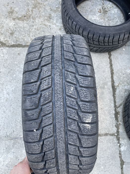 Cauciucuri iarna 225/45/17