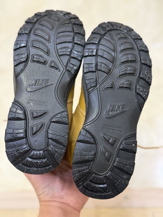 Ботинки NIKE для мальчика