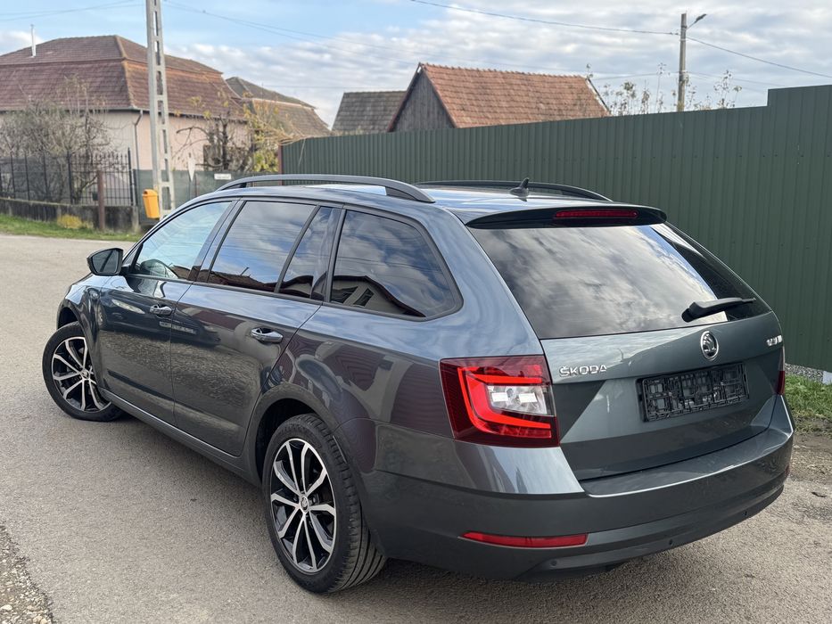 Skoda octavia 2.0 benzina 2019 cutie automata full led navigatie