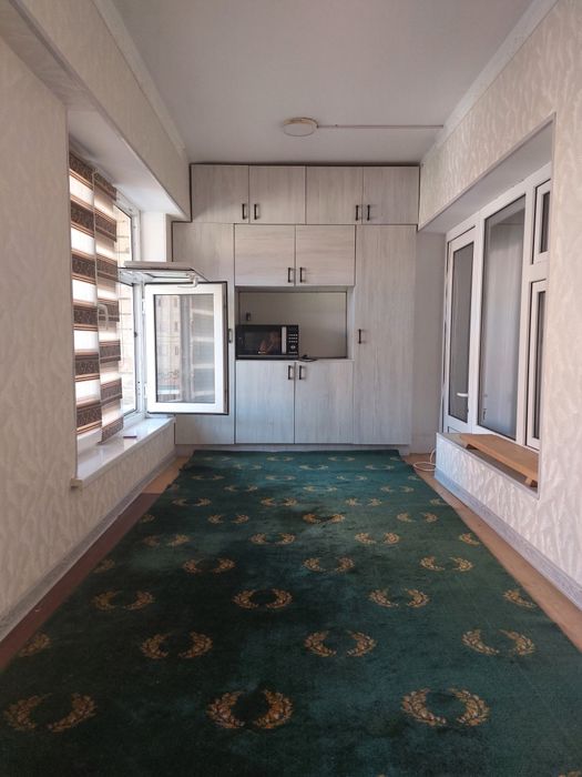 Янги хаёт туманида 3/4 хона қилинган уй срочна сотилади.