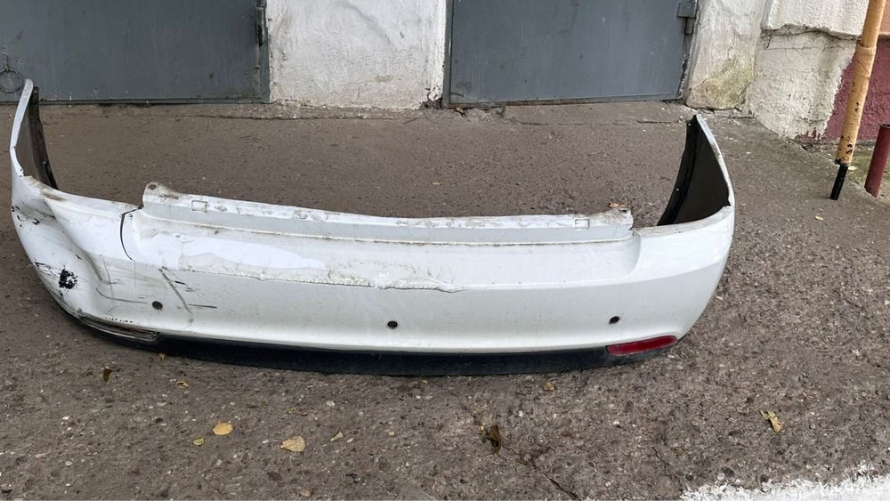 Бампер приора седан