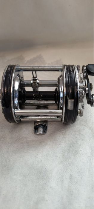 Колекционерска шведска макара мултипликатор Abu Garcia Ambassadeur 6000 C(1974)г.