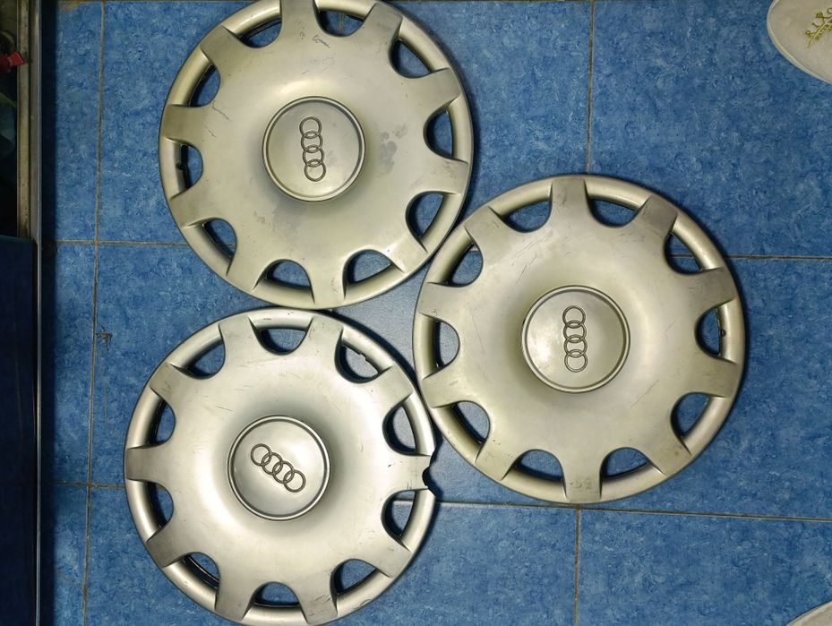 Колпаки на Ауди R15