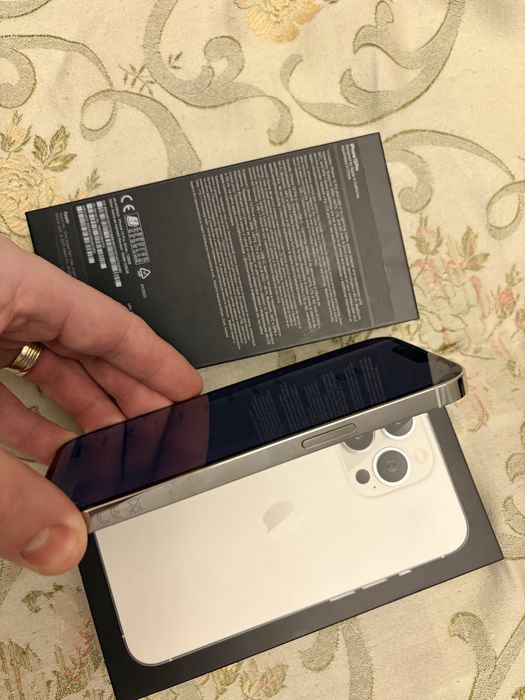 Vand IPHONE 13 PRO impecabil