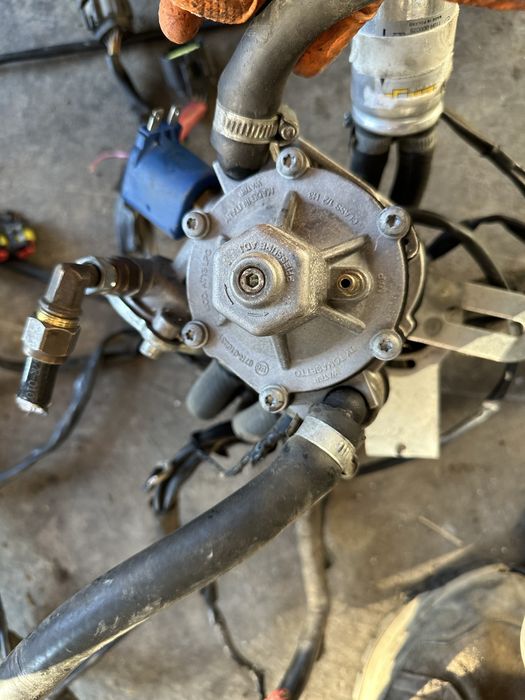 Газов инжекцион AEB 6 цилиндров