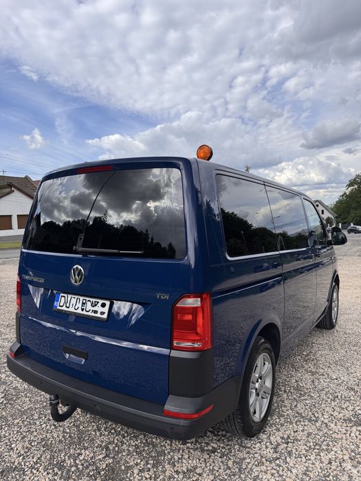 VOLKSWAGEN Transporter 2017 — imagine 3