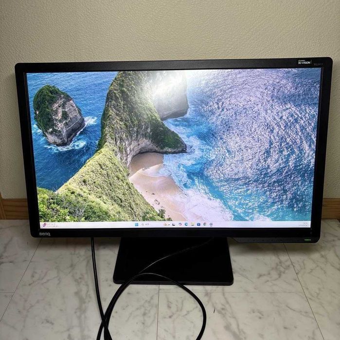 Перфектен монитор Benq Zowie XL2411 144hz 1ms геймърски 16:9 FullHD