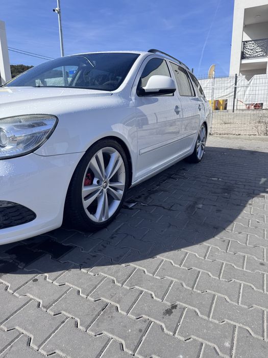 SKODA Octavia 2010 — imagine 2