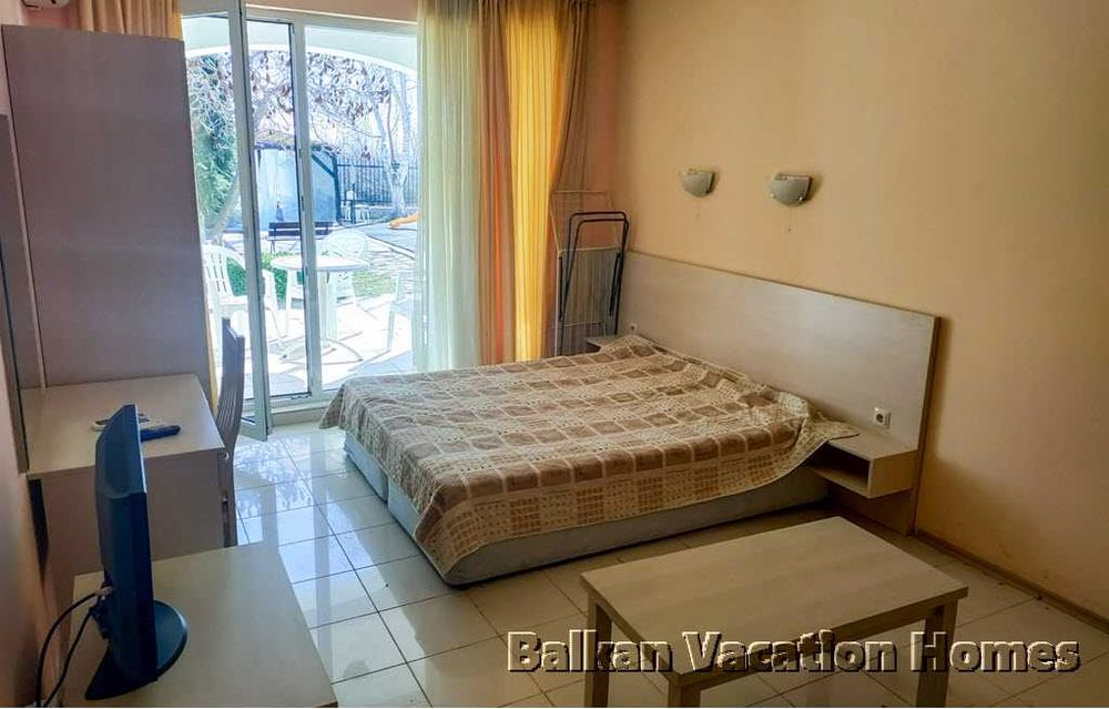 Продава се Едностаен апартамент в с. Рогачево, Област Добрич - 40 кв.м за 1150 €/кв.м - Снимка #2