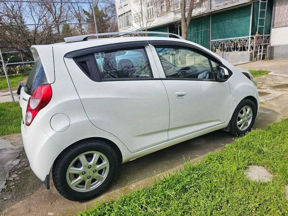 Продается спарк 2016г 1.25