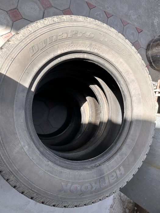 Продам Шины Hankook 265/65R17