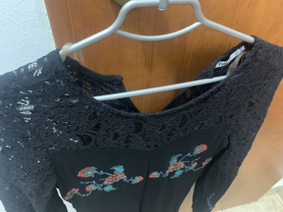 Rochița in cu broderie