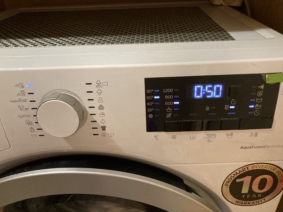 Работеща пералня