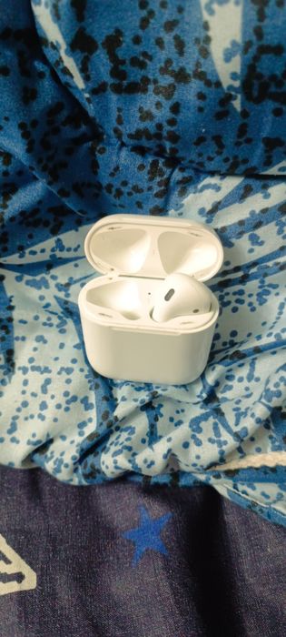 Наушники  с одним наушником